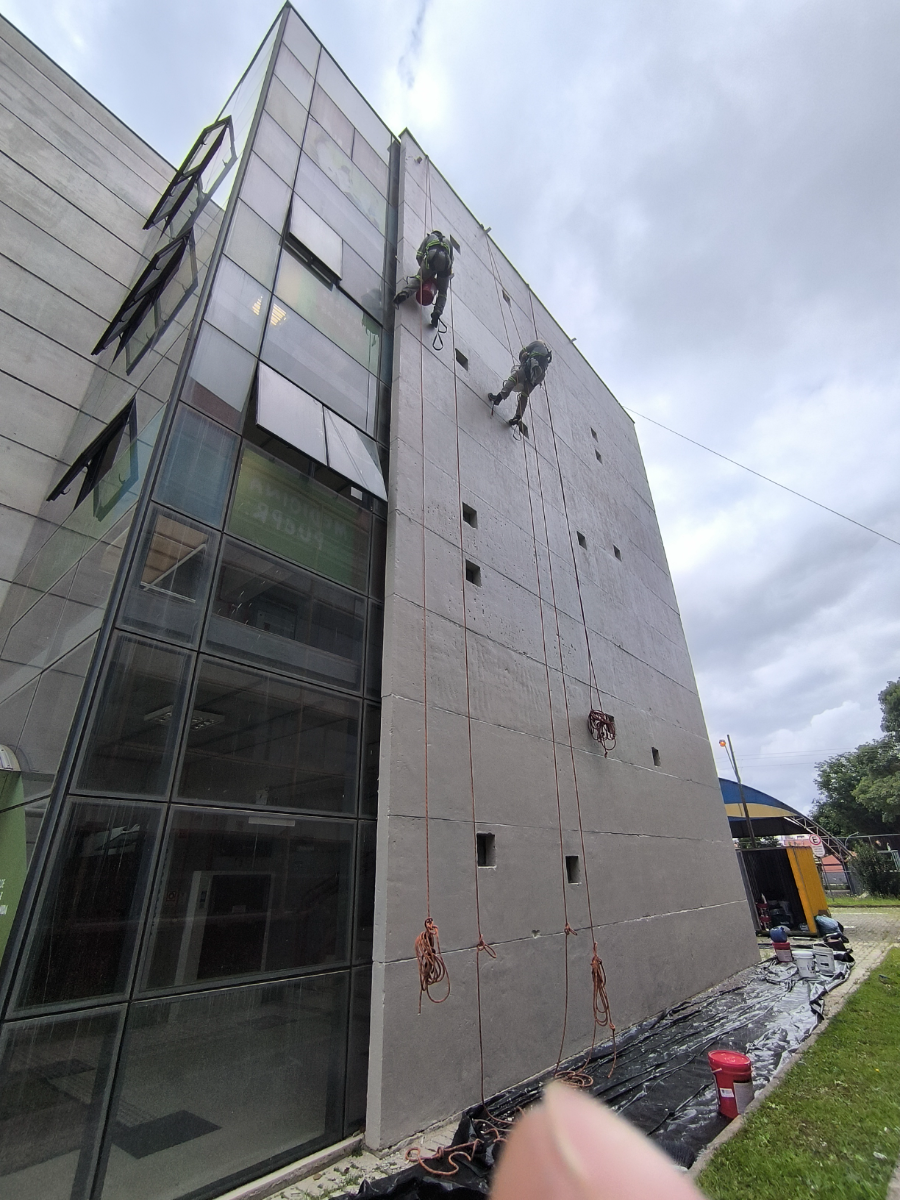 Grupo Marista PUC PR — Impermeabilização EcoHouse